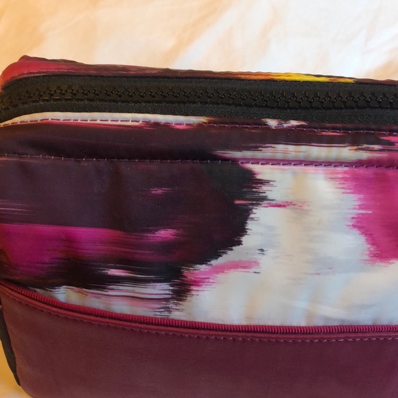 Lululemon mind and body kit - travel case - Picture 3 of 8